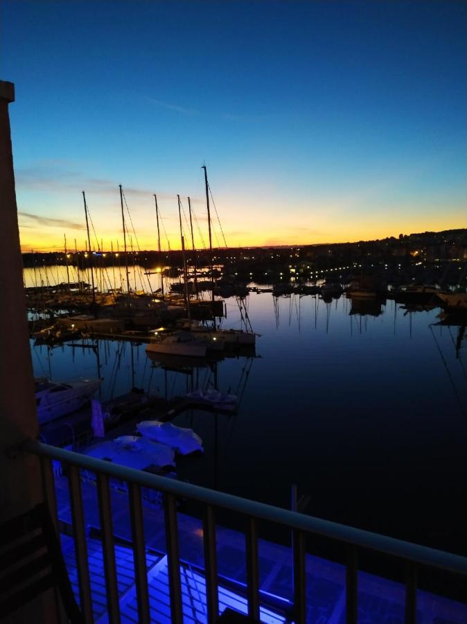 Studio Cap D Agde Vue Port Exterior foto